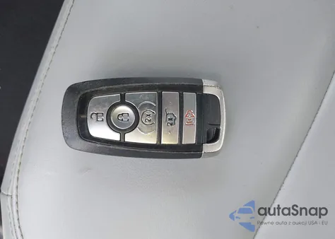 2021 Ford Explorer Xlt z USA, uszkodzony, nr VIN 1FMSK7DH5MGB11339